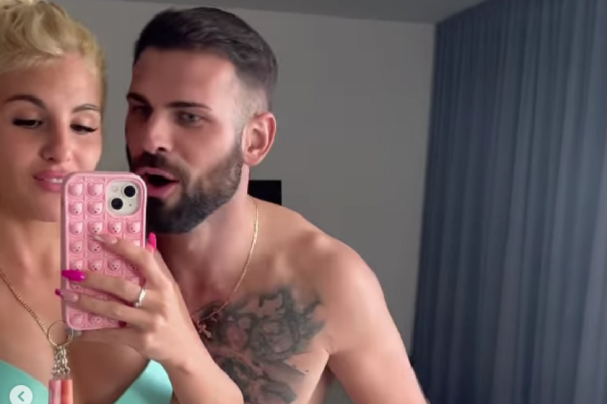 Sara Reljić sa dečkom