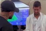 STEFAN I TARA SU BILI ODUŠEVLJENI! Evo kako su REAGOVALI kada ih je Novak UPOZNAO sa Nejmarom! (VIDEO)