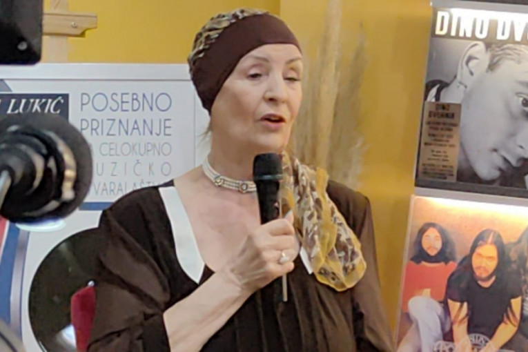 Lepa Lukić na promociji