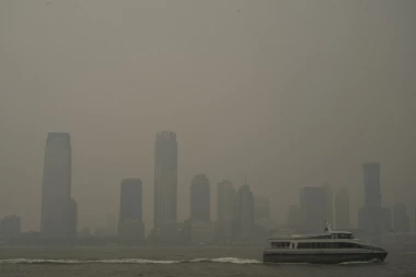 NJUJORK DANAS U OBLAKU DIMA: Izdato upozorenje za 55 miliona ljudi! (VIDEO)