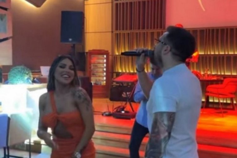 Sandra Afrika i Vladimir Volkov