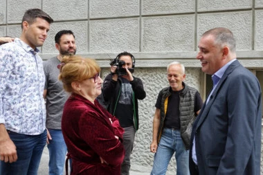 NOVE FASADE NA SAVSKOM VENCU! Lepše ruho dobile još dve stambene zgrade (FOTO)