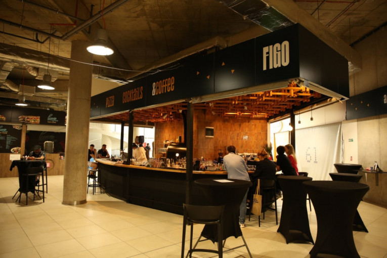 Miloš Vuksanović otvorio piceriju