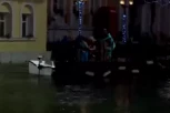 OPŠTI HAOS U FINALU, ZADRUGARI POPADALI U JEZERO! Bežali od oluje, pa završili u vodi! (VIDEO)