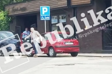 SKROMNI PREDSEDNIK FSS! Džajić vozi Pežo od 100.000 dinara