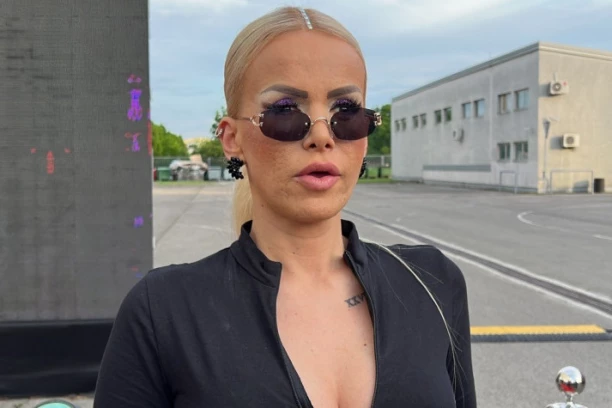 BIVŠU ZADRUGARKU ČEKA NOVA OPERACIJA: Hitno se oglasila iz bolničkog kreveta, pa poslala poruku najbližim! (FOTO)