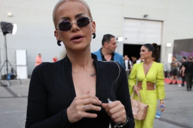 ANA ĆURČIĆ NIJE ŽRTVA NASILJA: Ermina Pašović nastavila rat sa Milenom Kačavendom, tvrdi da je Zvezdanova bivša najveći manipulator!