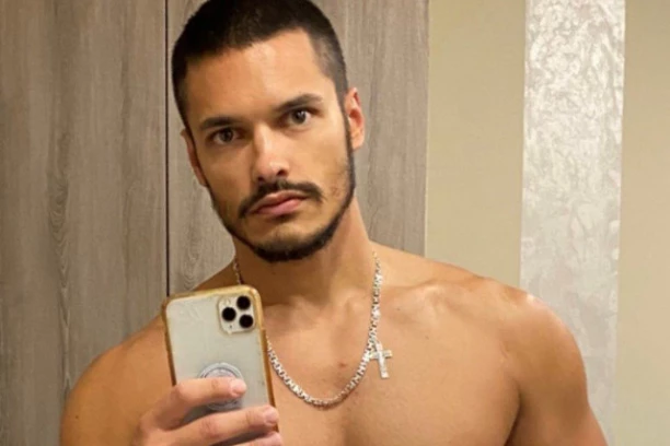 MARKO MARKOVIĆ NAPLATIO USLUGE PEVAČICI: Očekivala PREVIŠE od njega, on joj ODBRUSIO!