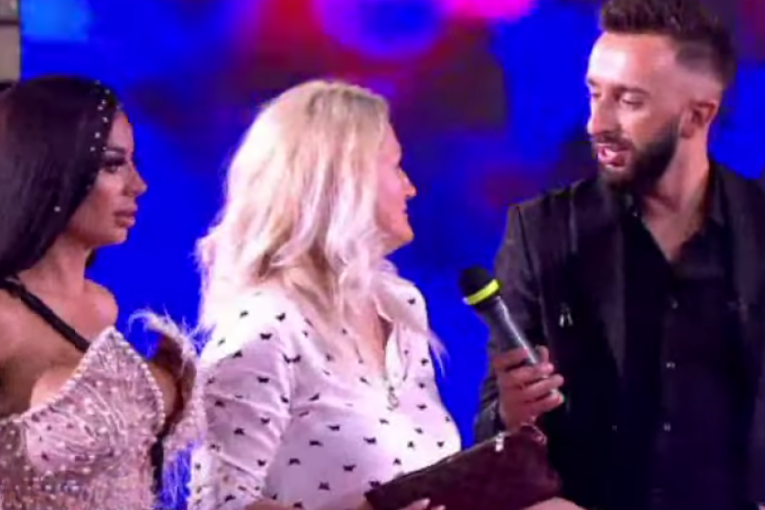 Sanja Grujić sluša komentare Markove porodice