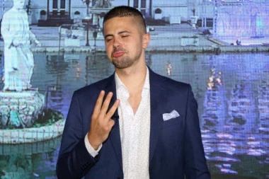 BILAL BRAJLOVIĆ NAPUSTIO ŠIMANOVCE U DRUŠTVU OVE ZADRUGARKE: Potpuni preokret nakon superfinala, Milica ponovo "izvisila!"