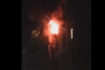 RUSI NAPALI ODESU IRANSKIM DRONOVIMA! Delovi pali na višespratnicu, izbio i požar! (VIDEO)