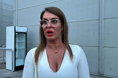 KAČAVENDA DOŽIVELA PEH PRED "ELITU": Preživela pravu DRAMU, hitno se oglasila na Instagramu!