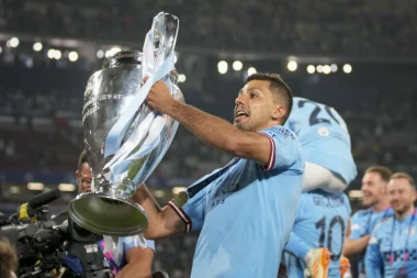 TRENUTAK ZA ANALE! Ovaj gol ODLUČIO je pobednika u Istanbulu! (VIDEO)