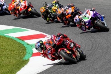 NEMA MU RAVNOG: Frančesko Banjaja je KRALJ "Muđela" (VIDEO)