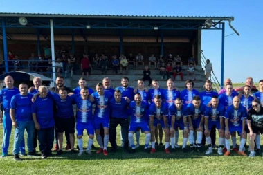 "MARE REKAO ZBOGOM": Legenda OFK Stajićeva, Slavko Marković je rešio da okači kopčake o klin! (VIDEO)