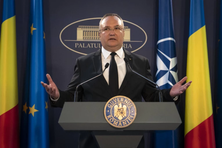 RUMUNSKI PREMIJER PODNEO OSTAVKU: Penzionisani vojni general Nikolae Čuka prepustio vlast koalicionom partneru