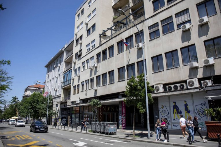 Zgrada u Narodnog fronta