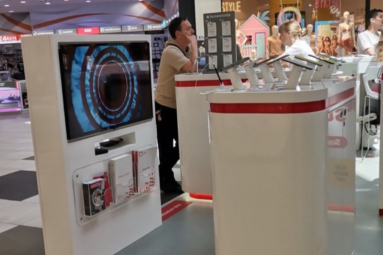 Dragan Kojić Keba paparaco