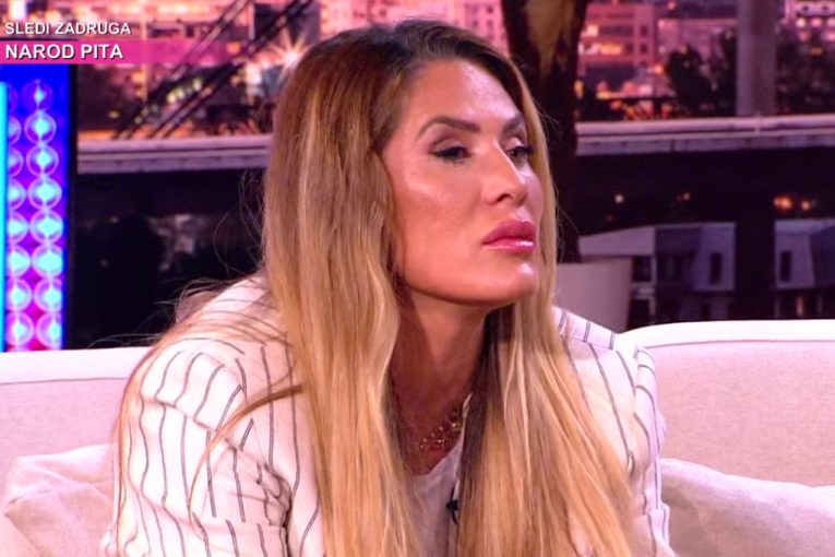 Ana Ćurčić Amidži šou