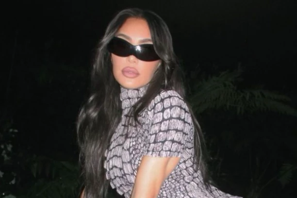 ISPLIVAO PRIVATNI SNIMAK IZ DOMA RIJALITI ZVEZDE: Ovo nigde nema, ko zna koliko para je pukla! (VIDEO)