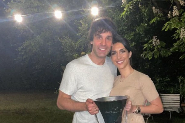 TEODOSIĆI SE SELE IZ BEOGRADA: Jelisaveta i Miloš doneli ključnu odluku nakon što im je PROPAO PLAN!