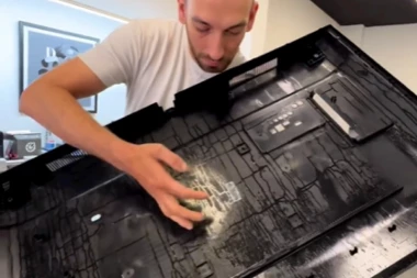 IZ TELEVIZORA CURILO ULJE: Majstor bio u šoku kad je otkrio u čemu je problem - zbog ELEKTRONSKIH CIGARA možete da zapalite stan(VIDEO)