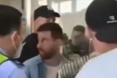 MESI NAVUKAO MRŽNJU KINEZA! Leo doleteo u Peking, pa jednim pitanjem UVREDIO celu naciju! (VIDEO)