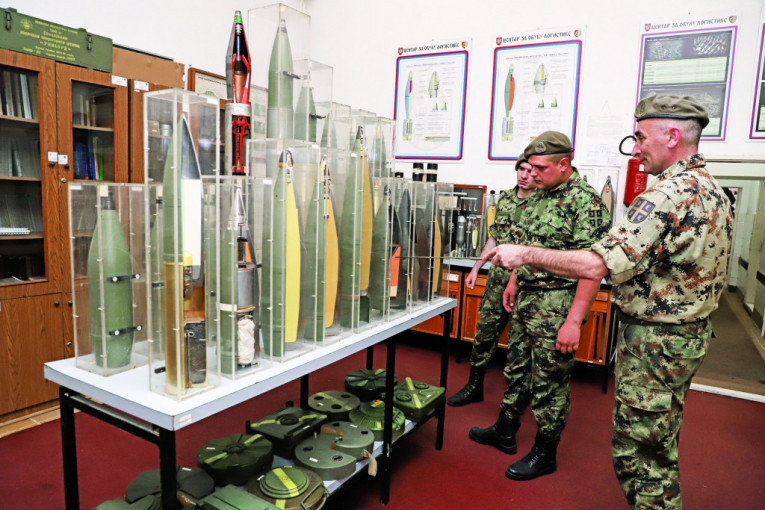 U poseti Centru za obuku logistike