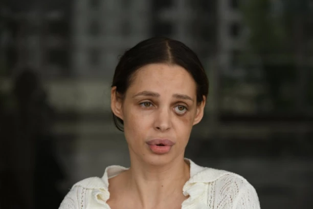 NE IZLAZI IZ KUĆE I NE SLIKA SE: Nataša Šavija se obratila pratiocima, traži samo JEDNO! (FOTO)