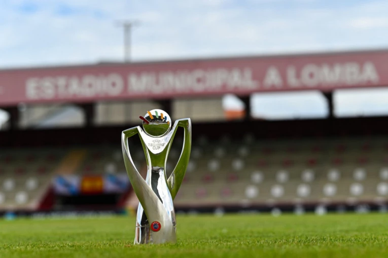 TROFEJ STIŽE U PRESTONICU? Selektor Janković i kapiten Šarić izašli pred medije na konferenciji uoči finalnog meča UEFA Regionalnog kupa! (FOTO GALERIJA)