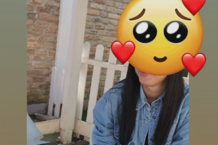 Dejan Dragojević slavi rođendan sa devojkom Jovanom uz luk, paradajz i paštetu