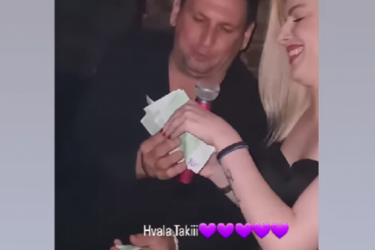 Taki Marinković daje bakšiš Mimi Živković