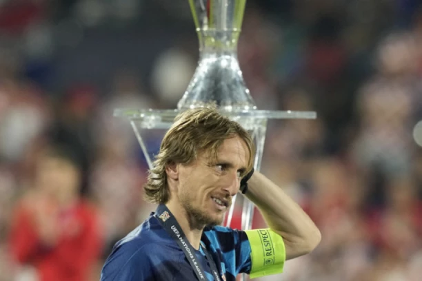 PODRHTAVA TLO U HRVATSKOJ! Modrić se VRAĆA u Dinamo?!