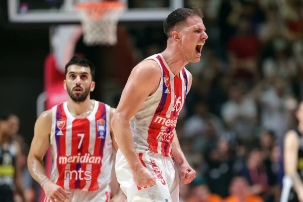 KAKVA SRAMOTA! Ovo se NEĆE dopasti DELIJAMA! Čuveni AMERIČKI novinar BRUTALNO ISPROZIVAO Zvezdinog "vojnika"!