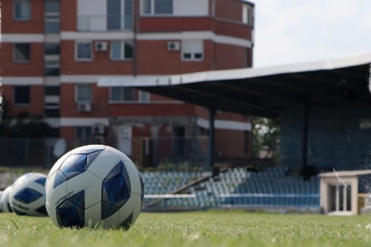 TRESE SE STARA KARABURMA: Dogovor je postignut - PIKSI stigao među "ROMANTIČARE"! (FOTO)