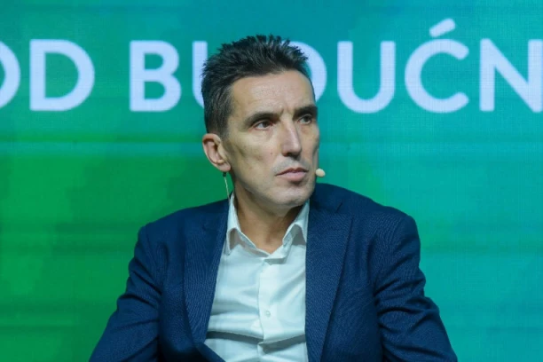 OTKRIVENA PRAVA ISTINA O TEŠKOJ NESREĆI U DOLJEVCU: Pomoćnik direktora za naplatu putarine objasnio ZAŠTO na kameri nedostaju dva minuta snimka