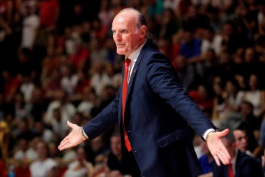 CRVENA ZVEZDA MERIDIANBET U PROBLEMU: Ivanović ne može da računa na tri košarkaša