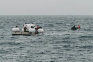 POSLEDNJE FOTOGRAFIJE PODMORNICE PRE NESTANKA! Objavljen i snimak rasporeda putnika (VIDEO)