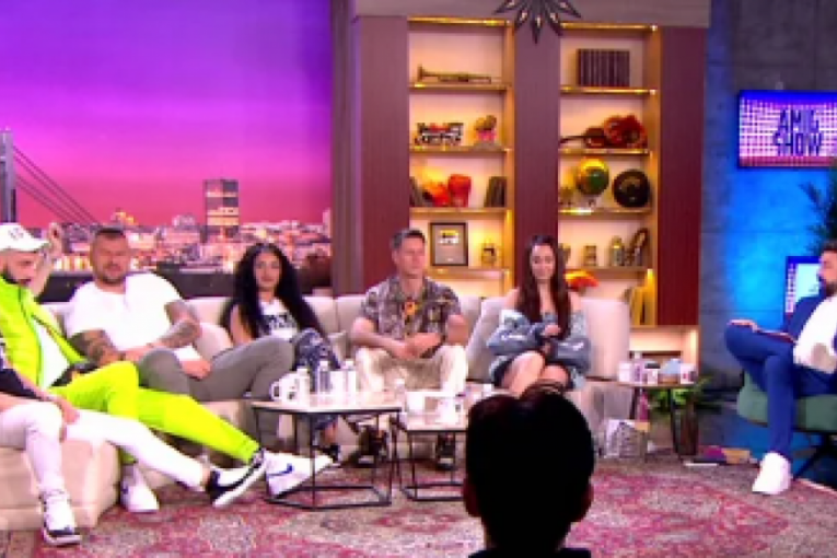 Gazda Paja, Amidži šou