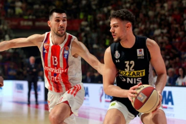 BUKMEJKERI IZNENADILI! Kladionice  izbacile KVOTE za utakmicu koja rešava ŠAMPIONA!