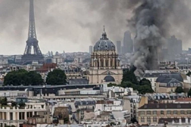 OGLASILO SE TUŽILAŠTVO U PARIZU: 29 osoba POVREĐENO u eksploziji, za dvema osobama se traga! (FOTO)