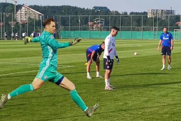ZVEZDA KAO DA JE DOVELA NOJERA: Glazer već na prvom treningu pokazao šta sve zna (VIDEO)