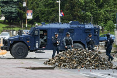 EULEKS NI NA VIDIKU DOK KOSOVSKA POLICIJA JANJIČARA HARA! Ponovo pucnjava na Kosovu - odjekuju rafali u Banjskoj!