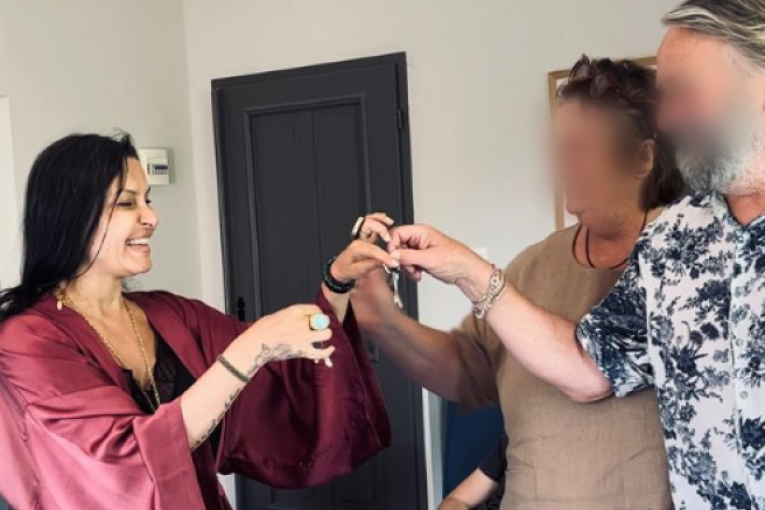 Elena Karaman kupila imanje u Italiji