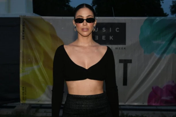 POZNATU INFLUENSERKU RAZAPELI NA DRUŠTVENIM MREŽAMA: Dunju Jovanić skupo koštala ova izjava, žene besne na nju!