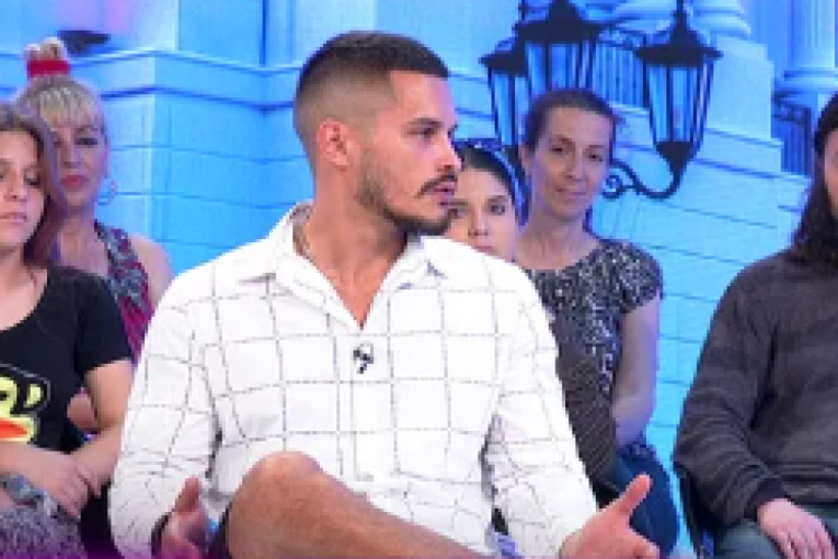 Marko Marković, Narod pita