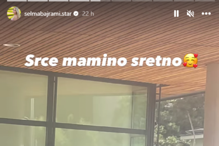 Selba Bajrami sa sinom