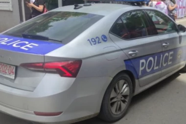 REKLI IM DA SVAKO MOŽE DA NOSI BELI MANTIL! Kosovska policija se ponovo obrušila na Srbe! IZVUKLI IZ SANITETA LEKARE PA IH MALTRETIRALI!