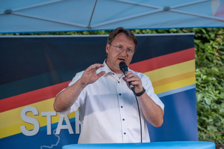 DRAMATIČNO JAČANJE KRAJNJE DESNICE U NEMAČKOJ: AFD druga stranka po popularnosti BUDE SE DUHOVI PROŠLOSTI?