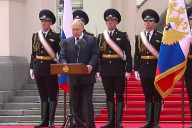 HVALA VAM NA HRABROSTI I LOJALNOSTI: Putin se u Kremlju ponovo obratio vojsci i snagama bezbednosti GRAĐANSKI RAT JE ZAUSTAVLJEN!